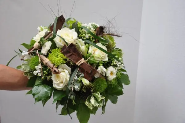 Blumenstrauß rund 29